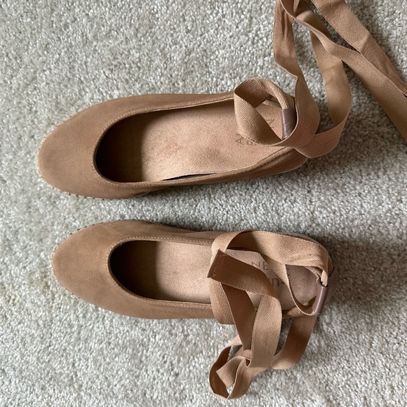 Neutralizer shoes - Picture 2 of 5